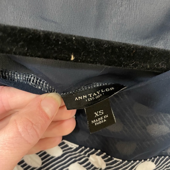 Anne Taylor Shell Top - Picture 3 of 6